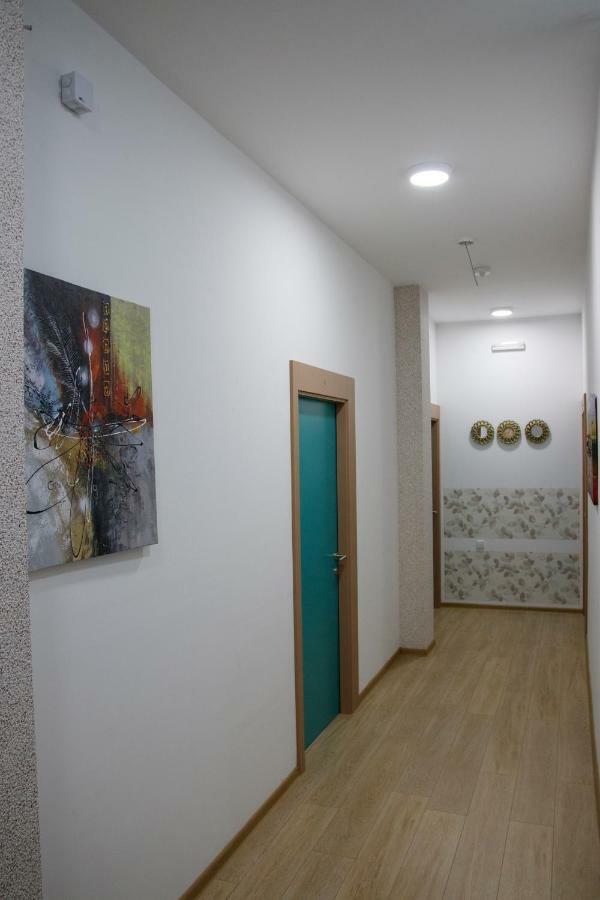 Guesthouse Night&Day Subotica Exteriör bild